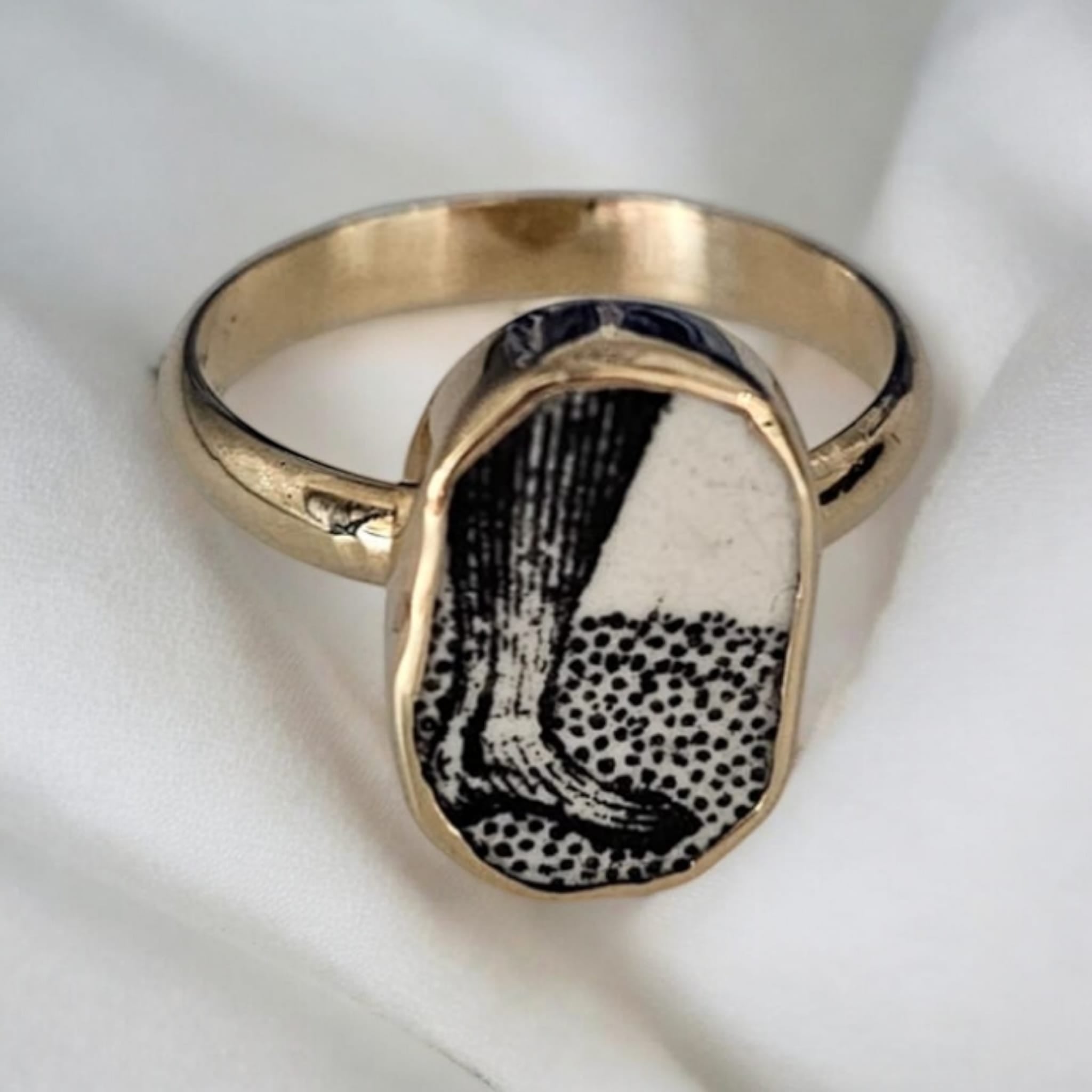 chaney_black_ring_one.jpg