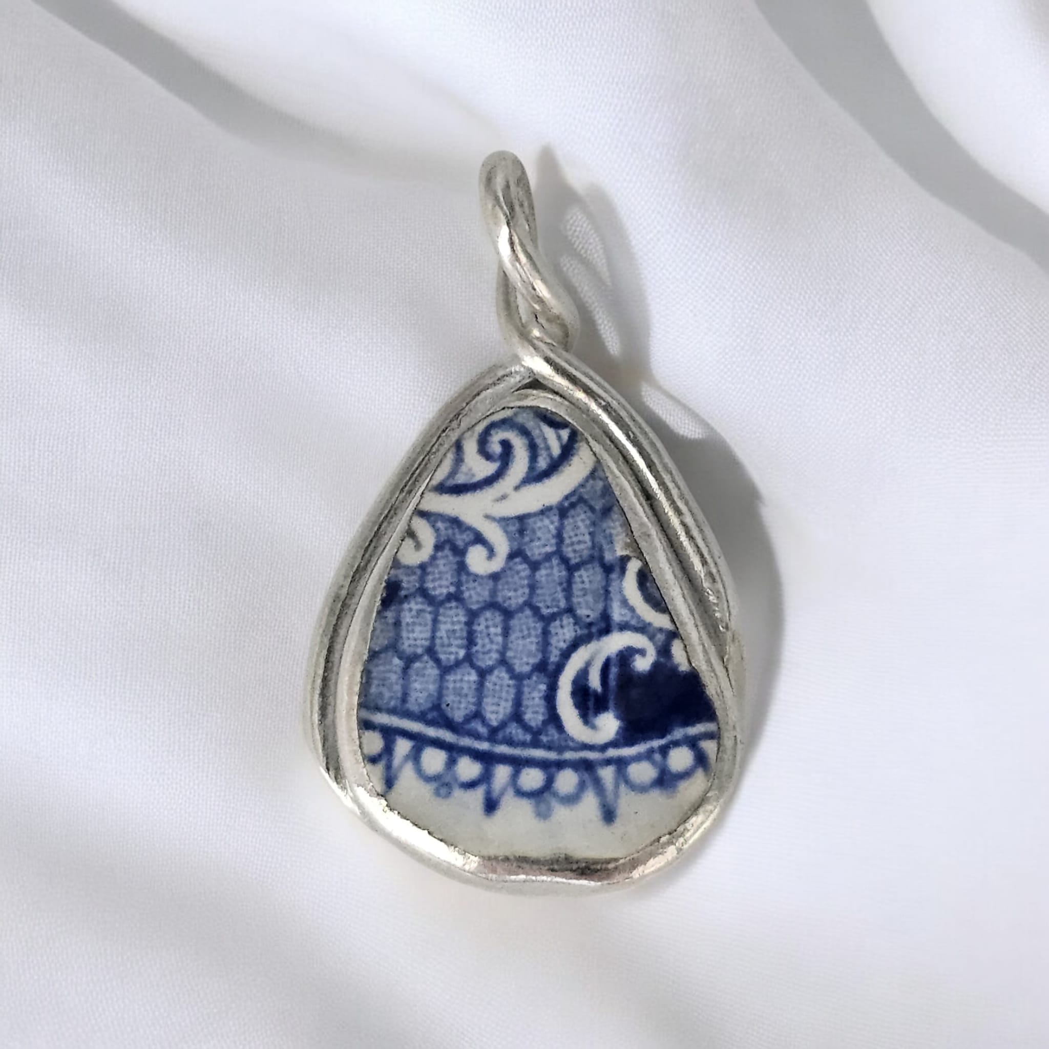 St Croix Chaney Pendant, Blue, in Sterling Silver